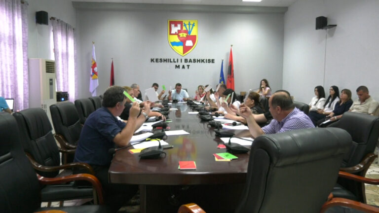 Mblidhet Këshilli Bashkiak Mat