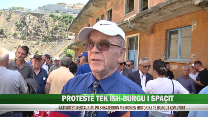 PROTESTË TEK ISH-BURGU I SPAÇIT